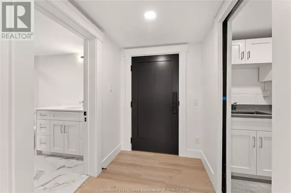 Amherstburg, ON N9V2H4,247 BROCK ST #104