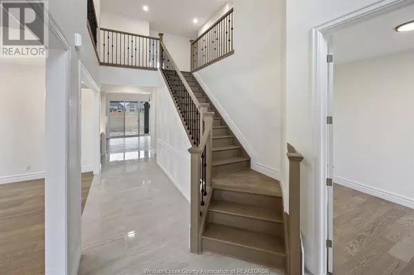 Lakeshore, ON N8L0K4,519 VENETO STREET