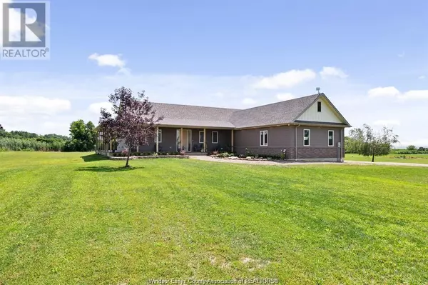 Leamington, ON N8H4G2,176 COUNTY RD 31