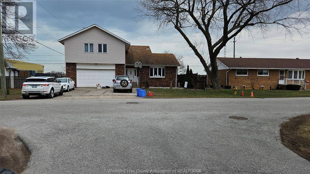 2600 MELDRUM, Windsor, ON N8W4G2