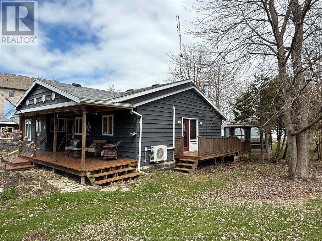 Pelee Island, ON N0R1M0,215 Cooper