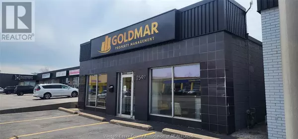 2597 HOWARD AVENUE, Windsor, ON N8X3W7