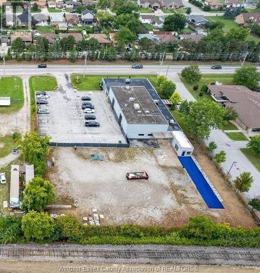 Windsor, ON N8T3G9,3070 JEFFERSON BOULEVARD