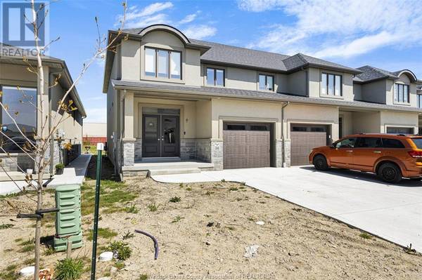 Essex, ON N8M1B2,144 LANE STREET