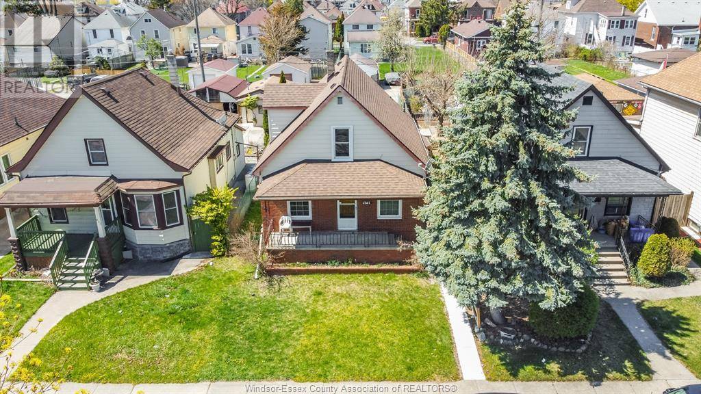Windsor, ON N9A2K6,841 PIERRE AVENUE