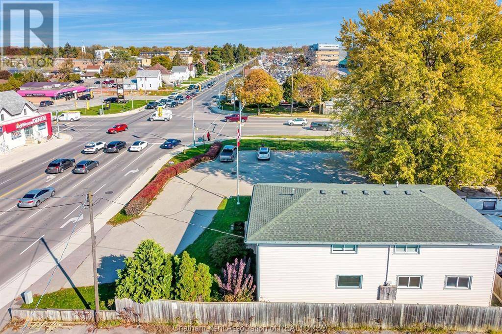 Chatham, ON N7L1C1,186-196 Grand AVENUE West