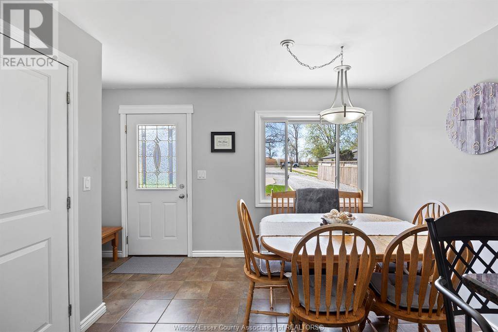 Lakeshore, ON N8L1J5,451 CHARRON BEACH ROAD