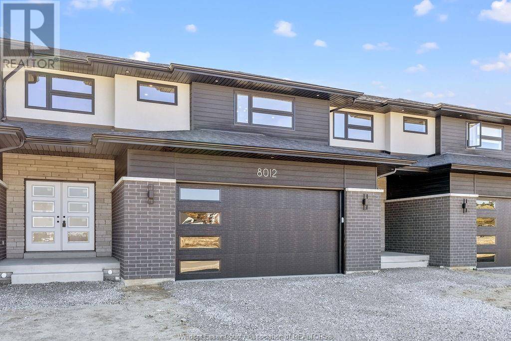 Lasalle, ON N9H1H3,8036 MEO BOULEVARD