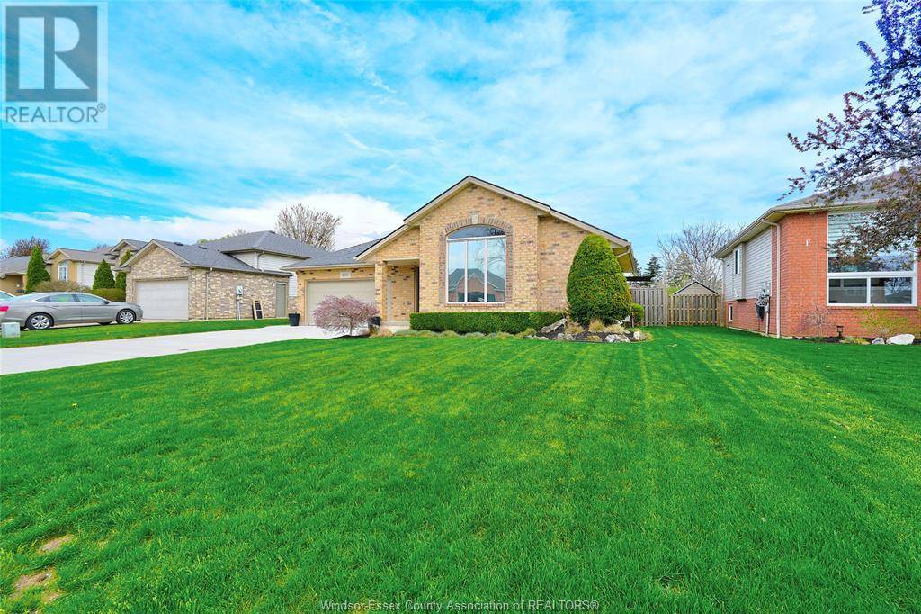 Kingsville, ON N9Y3X8,830 COTTAGE GROVE AVENUE