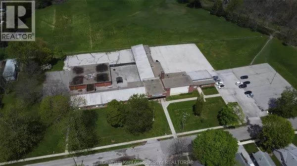 Chatham, ON N7M3L4,185/215 Murray STREET