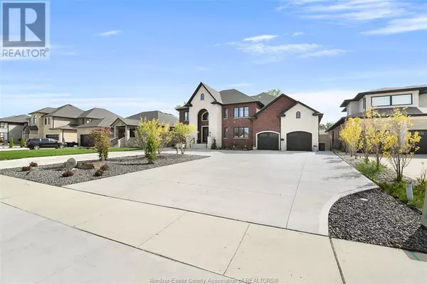 Lasalle, ON N9H0L5,3740 DONATO DRIVE