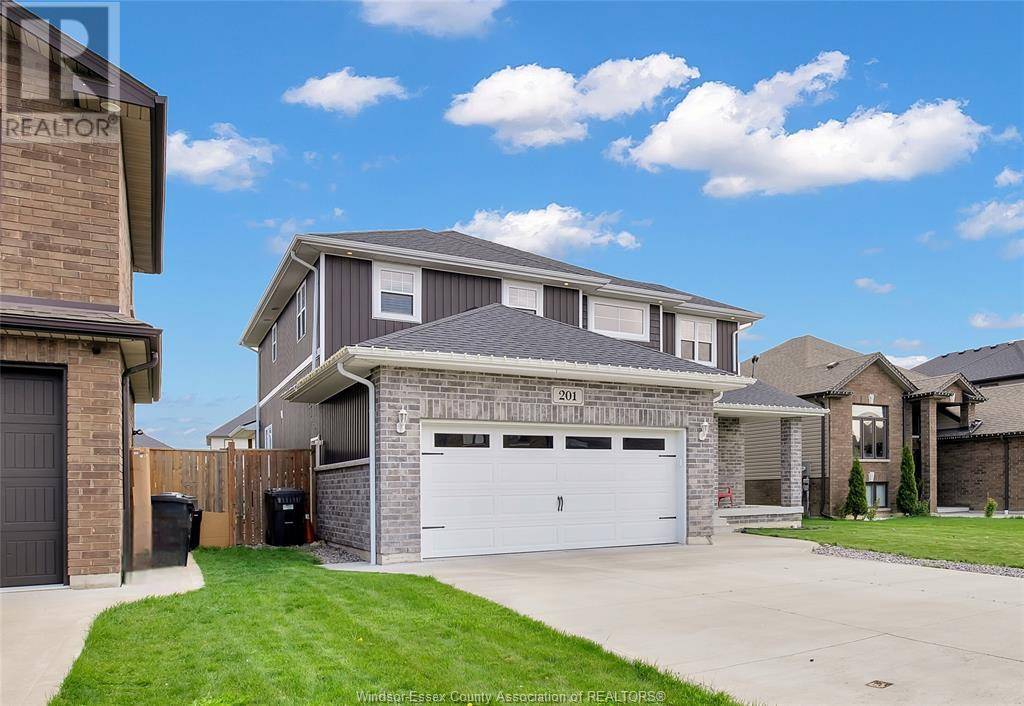 Lakeshore, ON N0R1A0,201 SUMMER STREET