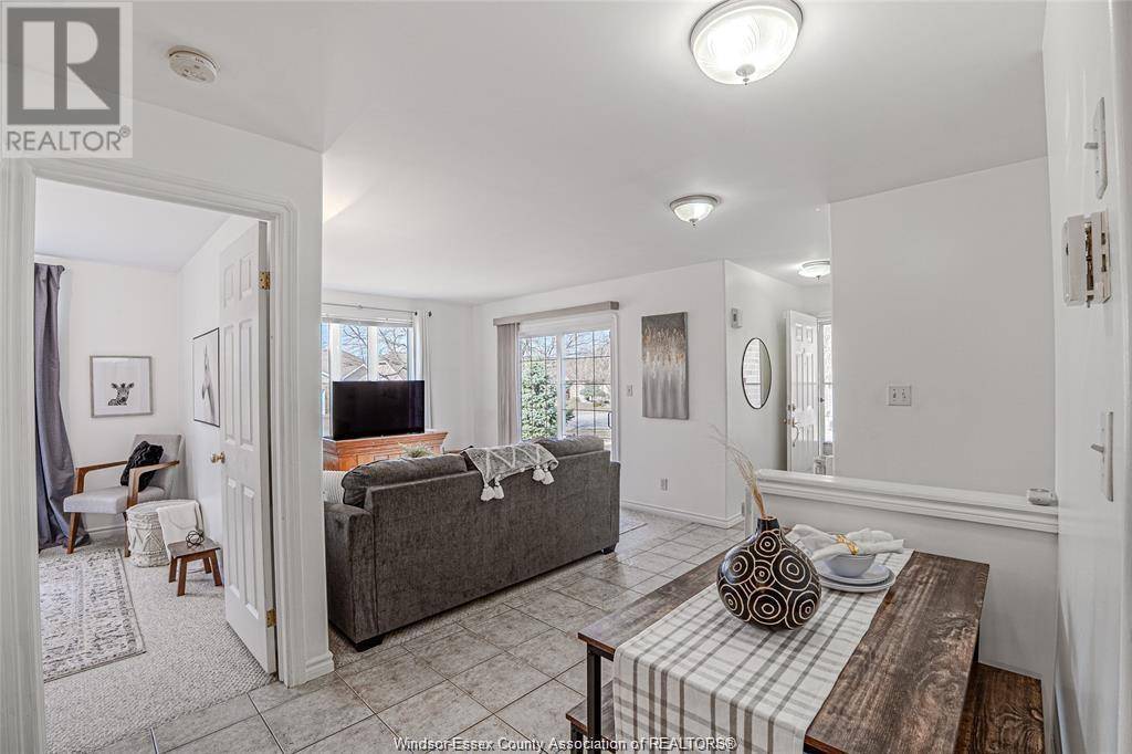 Windsor, ON N8P1P4,1708 BANWELL