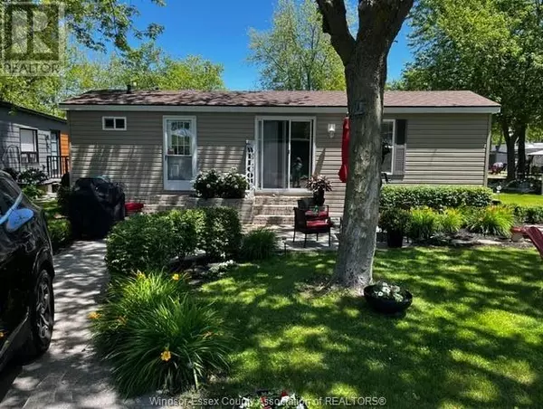 981 COUNTY RD 2 #535, Lakeshore, ON N8L1B4