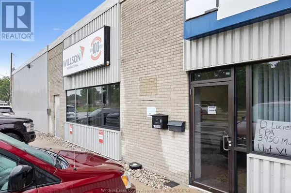 Windsor, ON N9C2G4,3950 MALDEN #5