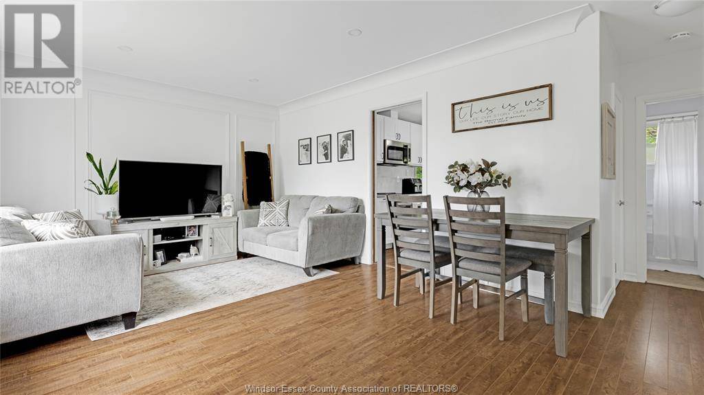 Windsor, ON N9C3H9,1215 DOT AVENUE