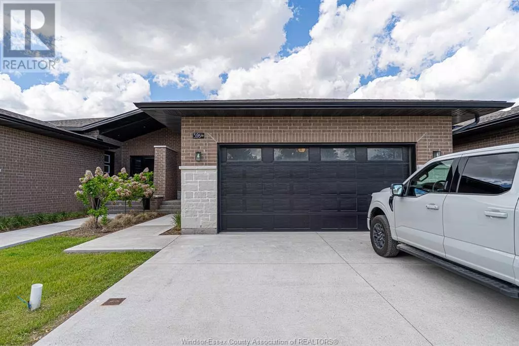 Windsor, ON N6E3N7,526 LILY MAC