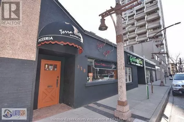 Windsor, ON N9A4K8,315 PELISSIER STREET
