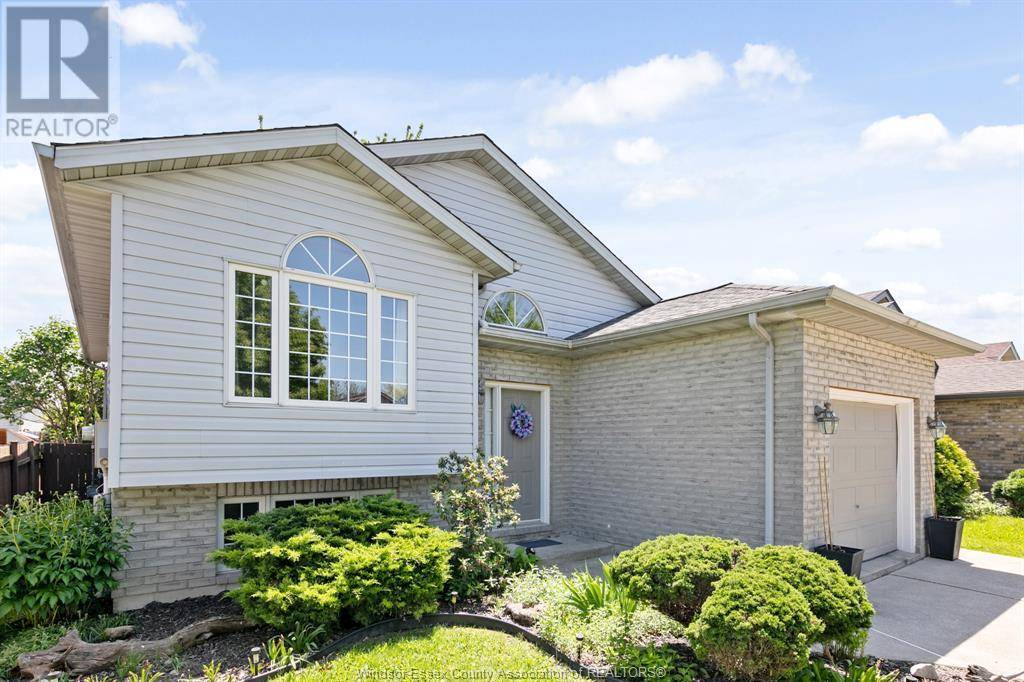 Windsor, ON N8W5S2,1859 FULLER CRESCENT