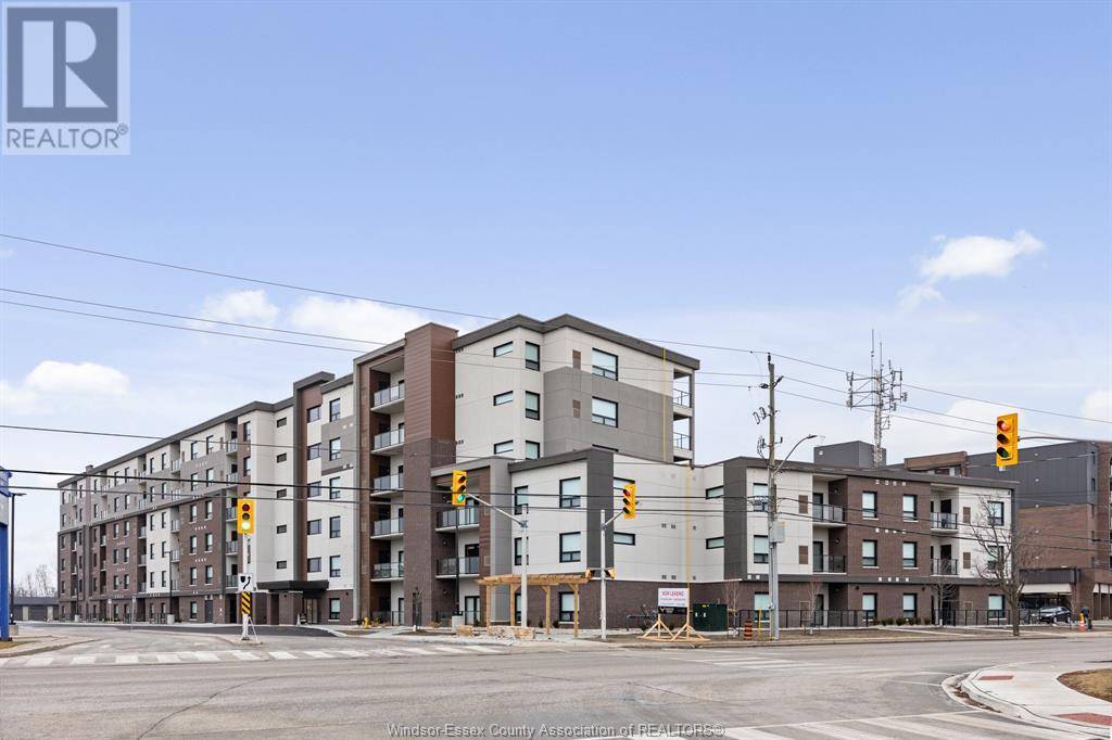 Tecumseh, ON N8N0J5,11870 TECUMSEH RD East #202