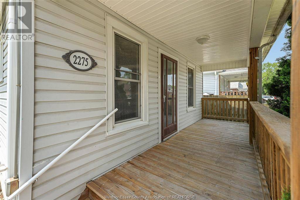 Windsor, ON N8X2A1,2275 CHARL