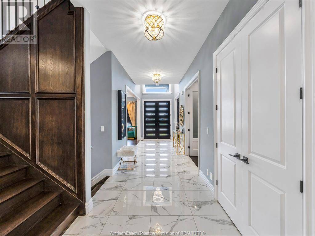 Lakeshore, ON N8L0K2,1269 CAMPANA CRESCENT