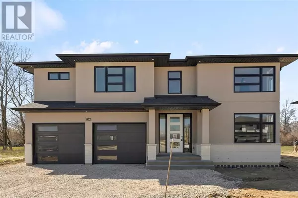 Lasalle, ON N9J3P1,2556 MAYFAIR AVENUE South
