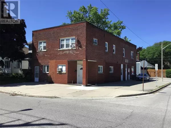 119-121 HANNA West, Windsor, ON N8X1C9
