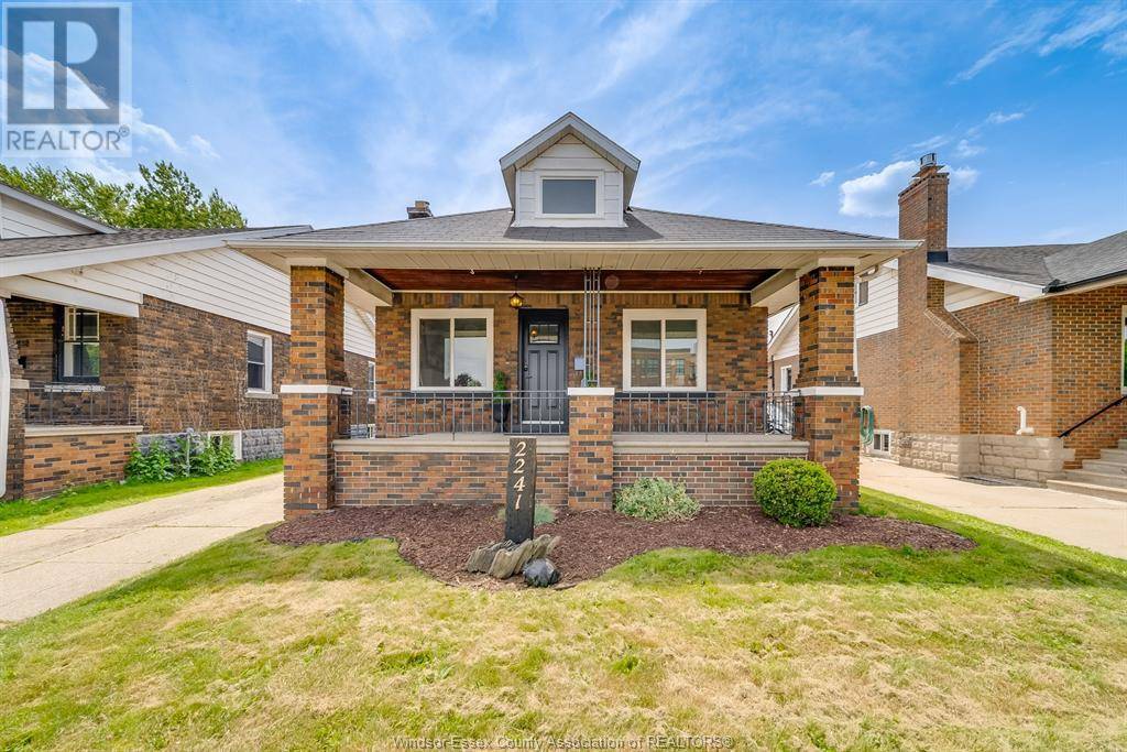 Windsor, ON N8W2S7,2241 WINDERMERE RD