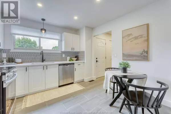 Windsor, ON N8T1B4,5520 EMPRESS #39
