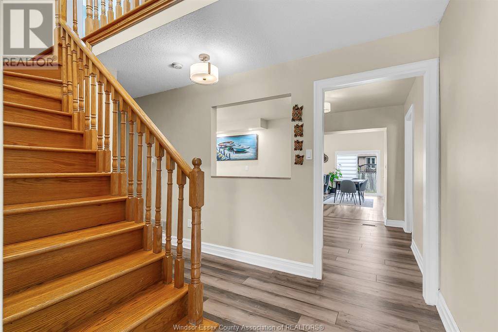Tecumseh, ON N8N4W9,12736 JACIE COURT
