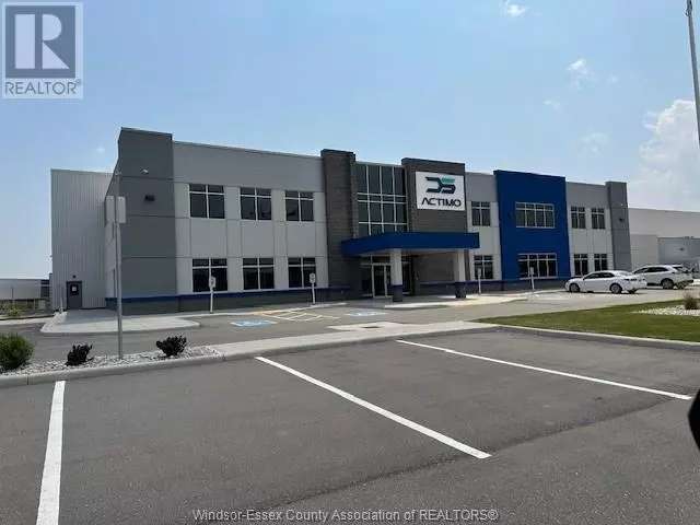 Windsor, ON N8W5A6,3499 WHEELTON DR #2ND FLOOR