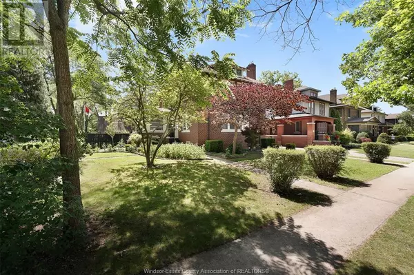 Windsor, ON N8Y3K2,1195 ARGYLE ROAD