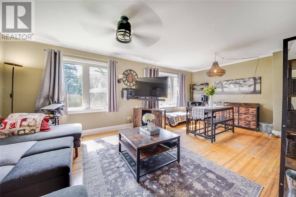Windsor, ON N9B1T2,2101 SECORD AVENUE