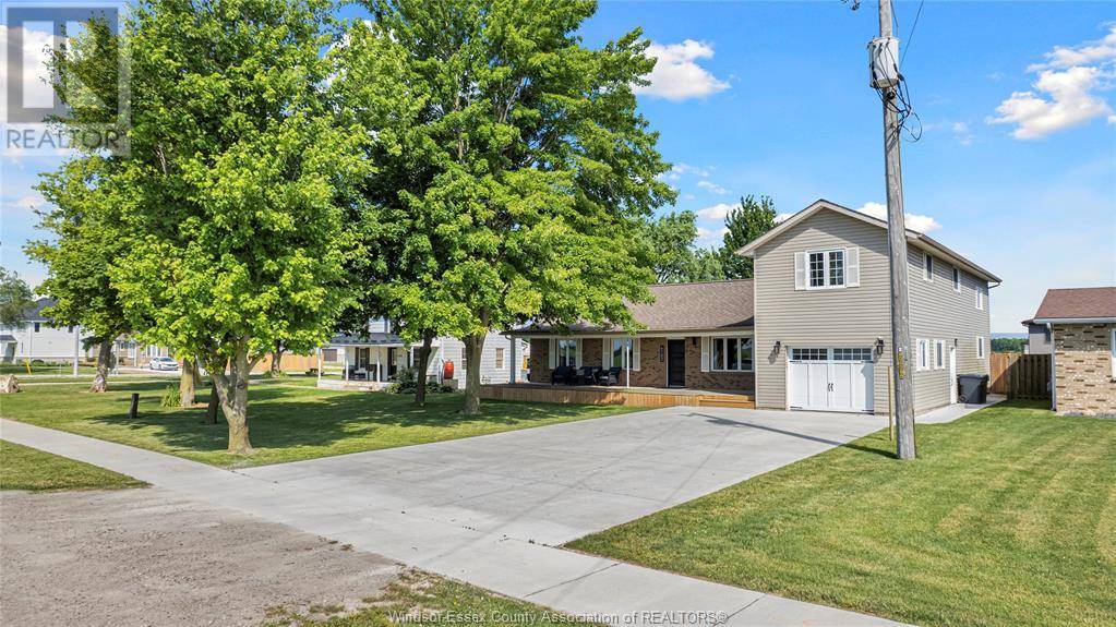 Lakeshore, ON N0P1J0,6102 COUNTY ROAD 46