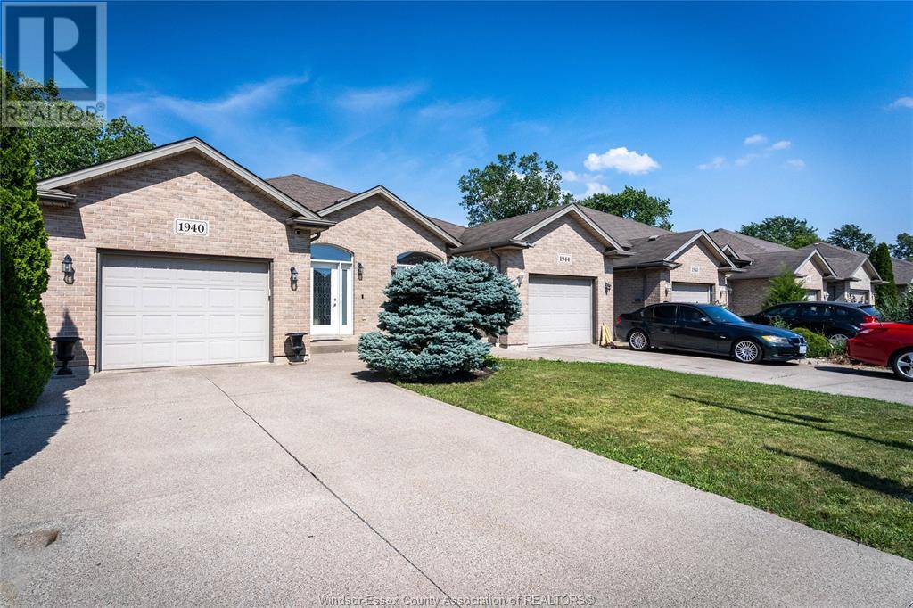 Windsor, ON N9B0A3,1940 NORTHWAY AVENUE