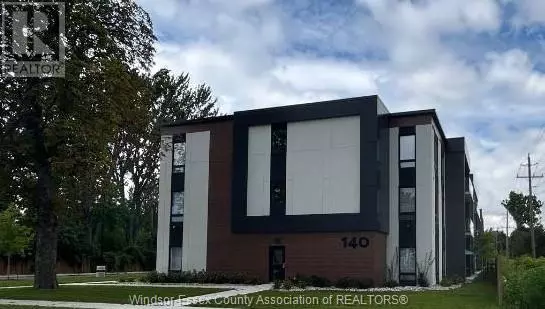 Kingsville, ON N9Y1A6,140 MAIN ST East #204