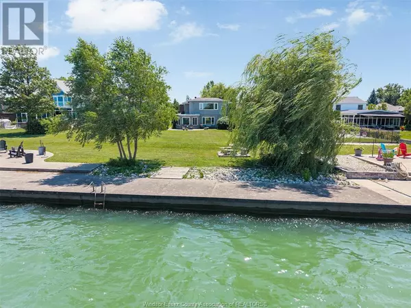 11830 RIVERSIDE DRIVE East, Windsor, ON N8P1A6