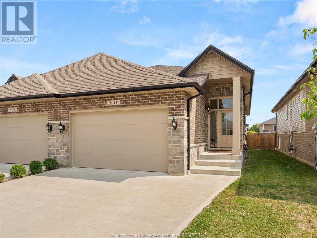 21 WOODLAND, Kingsville, ON N9Y0A9