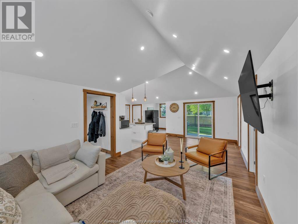 Leamington, ON N8H3V7,2416 Fox Run ROAD