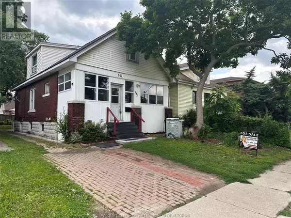 961 CAMPBELL, Windsor, ON N9B2J4