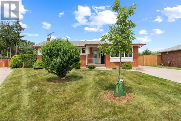 Windsor, ON N8T2G2,2663 ARMSTRONG