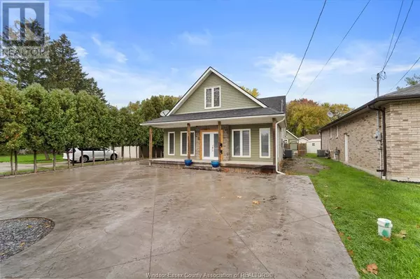 Lasalle, ON N9J1X5,1530 SPRUCEWOOD