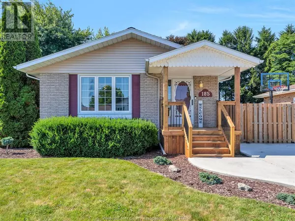 Kingsville, ON N9Y3P5,185 PURPLE PLUM DRIVE