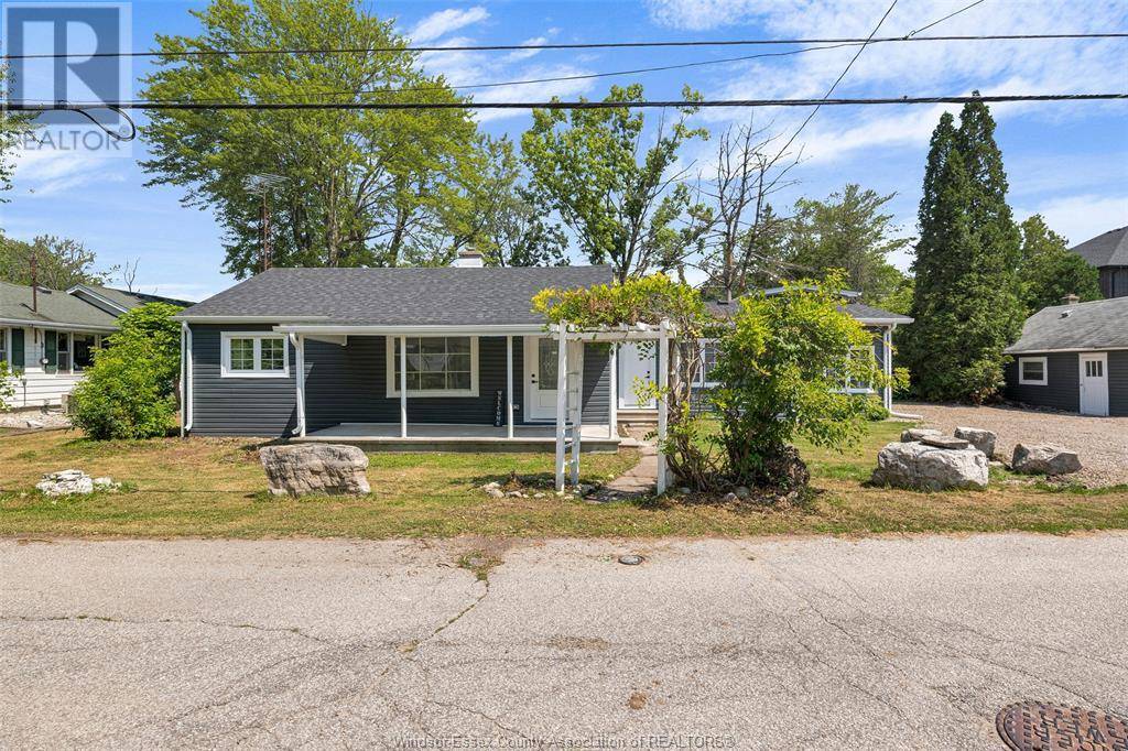 Lasalle, ON N9J1T6,51 SENATOR