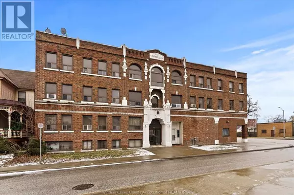 Windsor, ON N9A3P2,581 CATARAQUI STREET