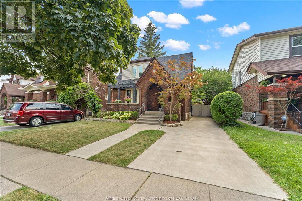 Windsor, ON N8W2V1,2151 CHILVER