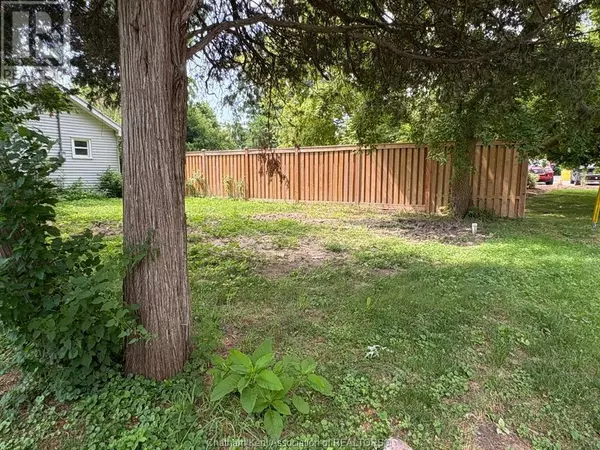 Chatham, ON N7L5A1,8 Siskind COURT