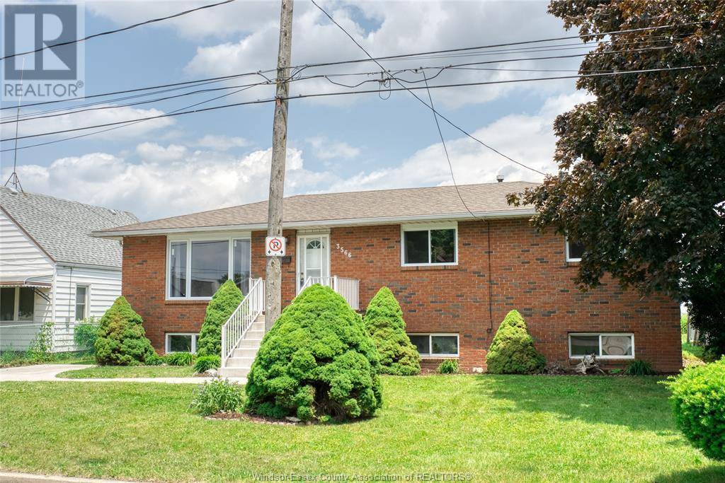 Windsor, ON N8W3V6,3566 RIBERDY ROAD