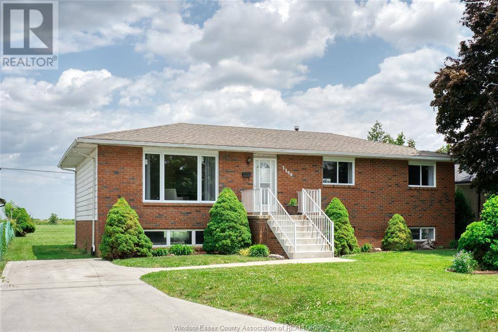 Windsor, ON N8W3V6,3566 RIBERDY ROAD